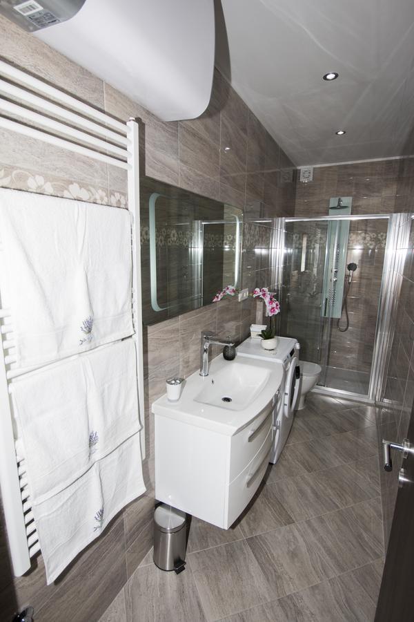 Apartamento Apartman Horizont Omiš Exterior foto
