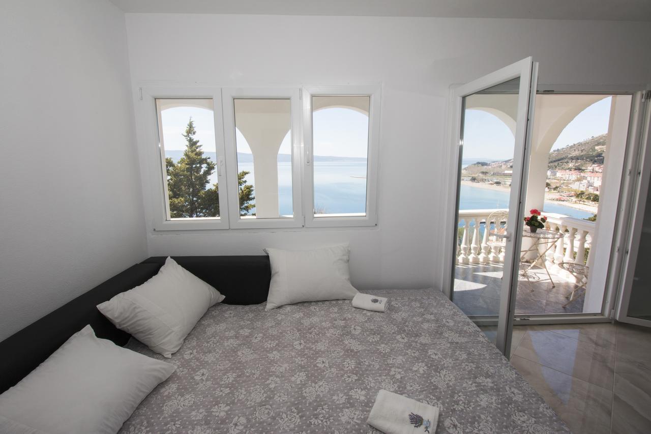 Apartamento Apartman Horizont Omiš Exterior foto