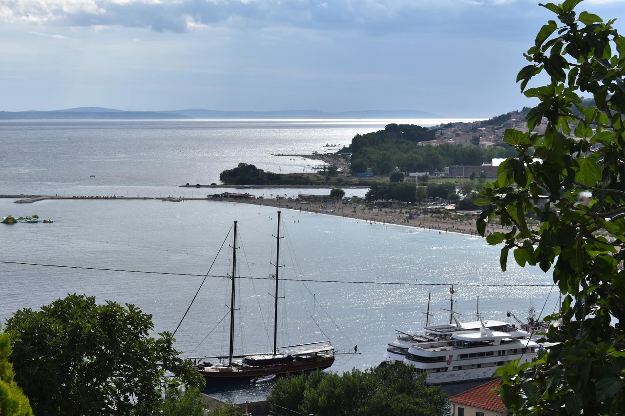 Apartamento Apartman Horizont Omiš Exterior foto