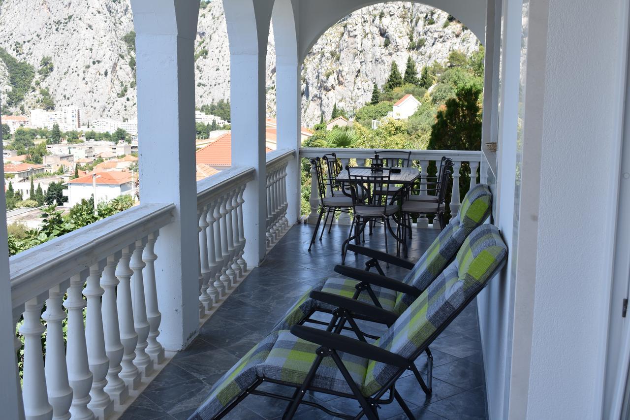 Apartamento Apartman Horizont Omiš Exterior foto