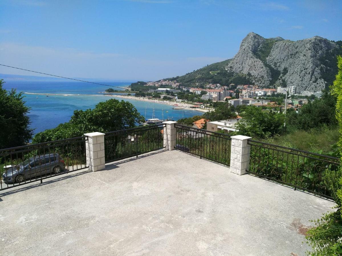 Apartamento Apartman Horizont Omiš Exterior foto