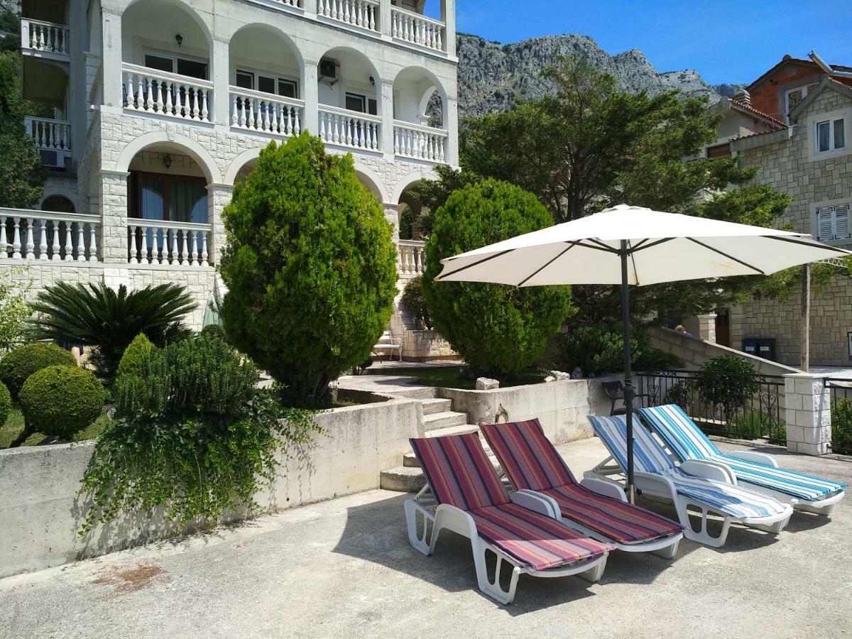 Apartamento Apartman Horizont Omiš Exterior foto
